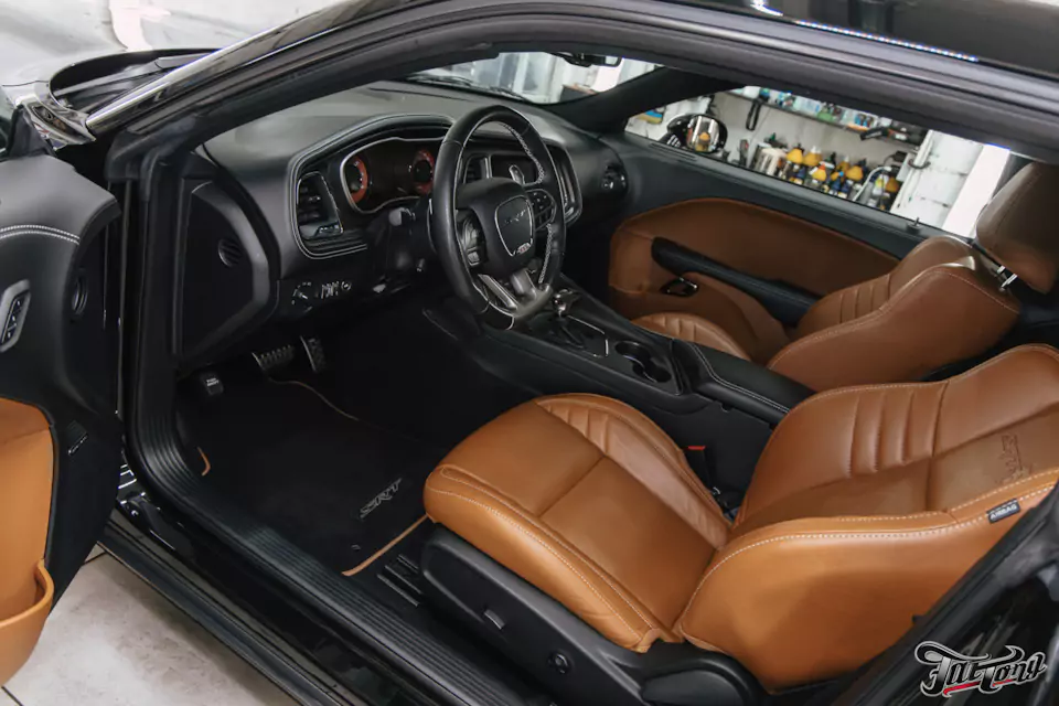 Окрас и оклейка бампера, комплекс детейлинг-услуг для Dodge Challenger SRT Hellcat